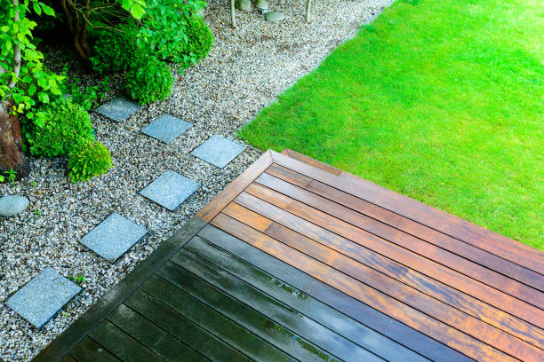 Best Animal Enclosure Cleaning  in Rockford, MI